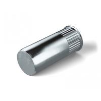 Купить заклепка м4x16 закрытая с внутренней резьбой, насечками и уменьшенным бортом, оц. сталь оптом | ПРОТОРГ